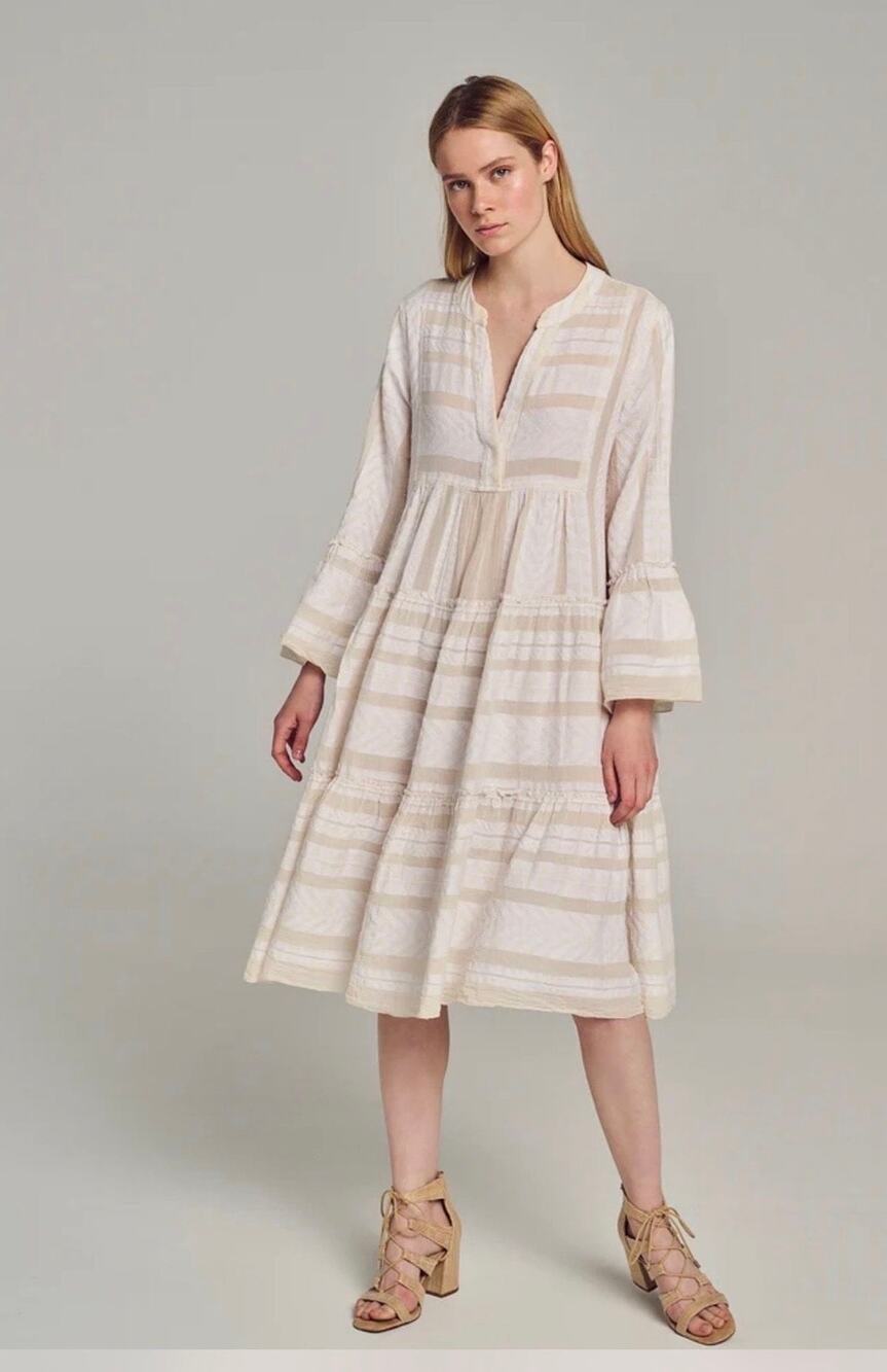 Devotion Twins Ella Embroidered Midi Dress in Ecru / Off-White Size Medium